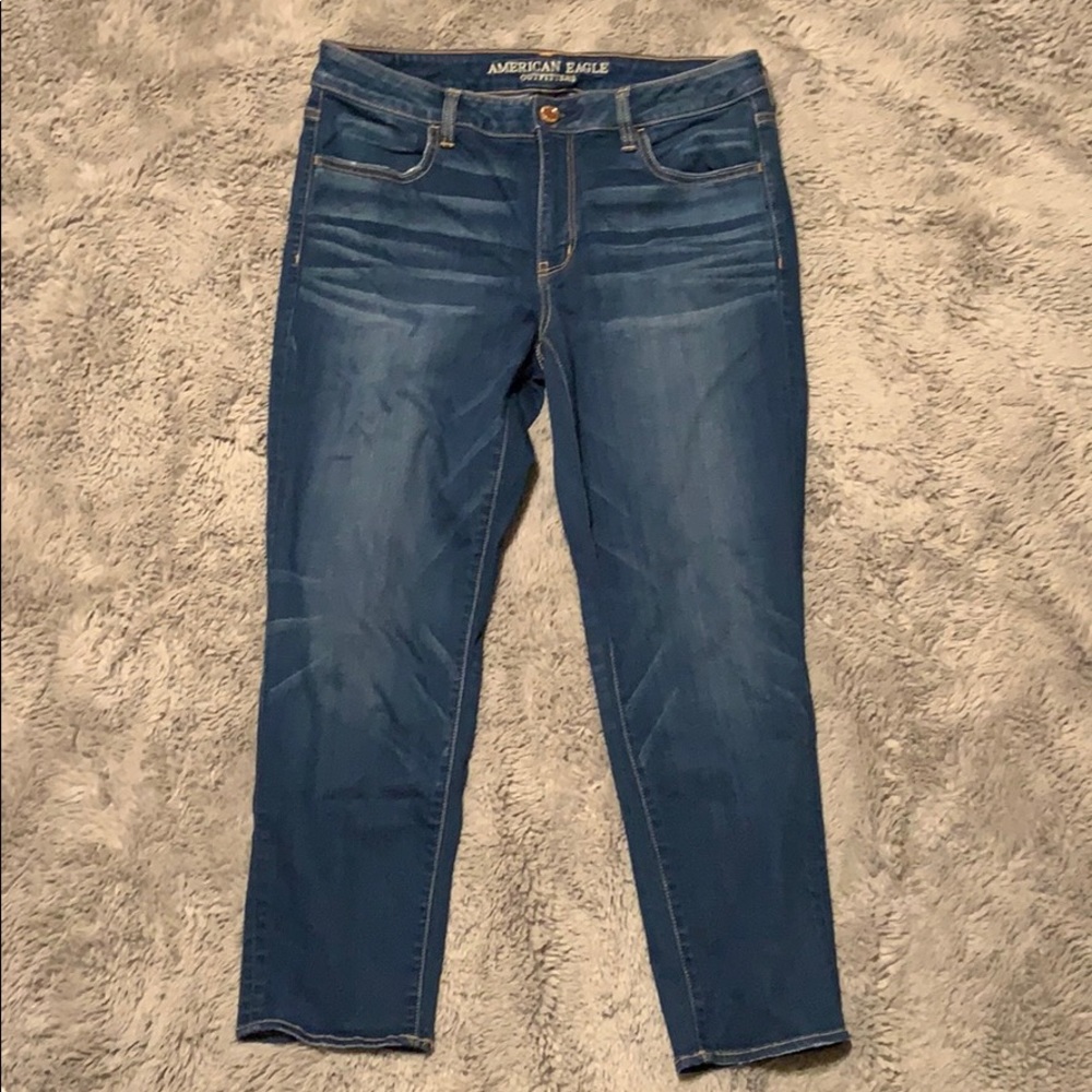 American eagle cropped jogging